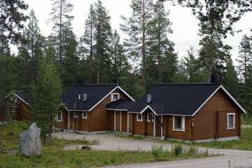 Фото номера Коттедж с сауной и спальней (для 5 взрослых) Дома для отпуска Hotel Jeris Log Cabins г. Муонио 6